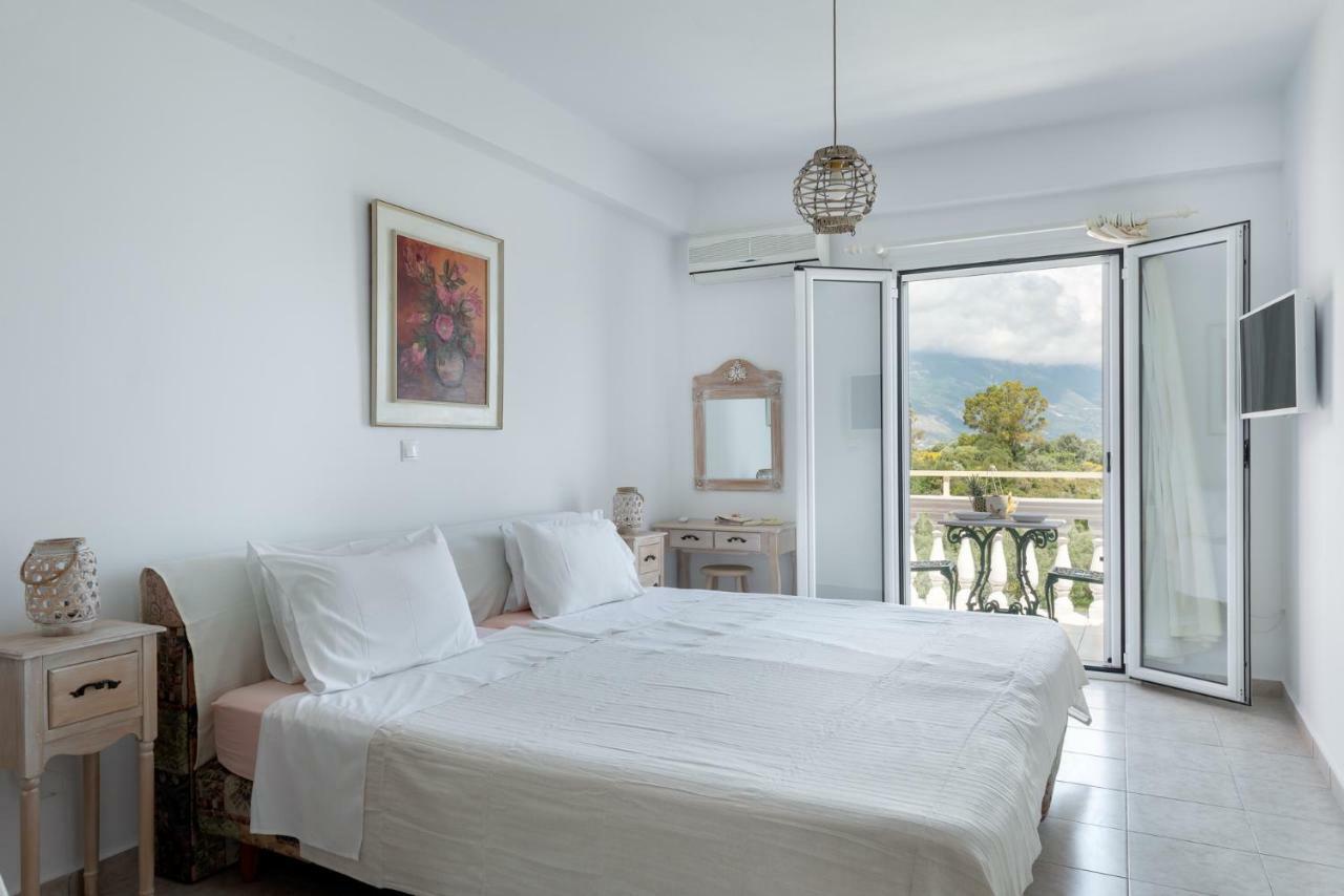 Pernari Apartments Спартия Екстериор снимка