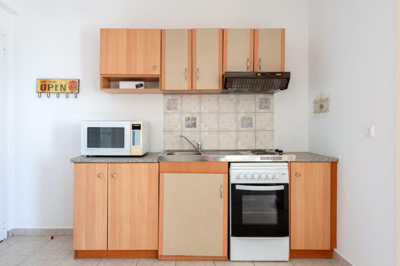 Pernari Apartments Спартия Екстериор снимка
